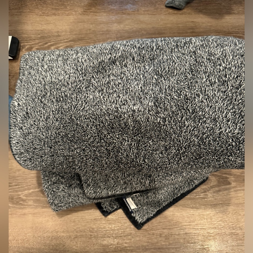 Brooklinen bath sheets x2